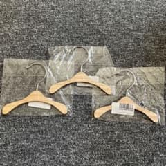 ペット用 木製ハンガー 3本セットのサムネイル