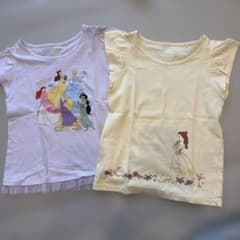 ユニクロ　UT ディズニープリンセス Tシャツ 2枚セットのサムネイル