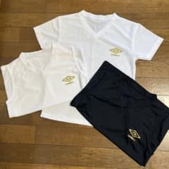 子供用umbro VネックTシャツ 3枚セットのサムネイル