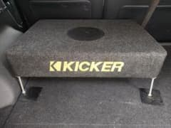 Kicker 薄型BOX Max.600W モロラルアンプセット - メルカリ