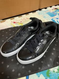 PUMA BASKET スニーカー ブラック リボン22cmのサムネイル