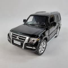 ★三菱パジェロ　大型モデルカーのサムネイル
