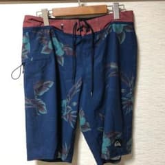 水着（32インチ）/クイックシルバーのサムネイル