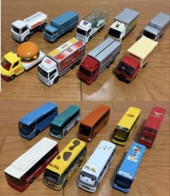 トミカ博•トミカショップ限定モデル有 トミカバス•トラックまとめ売り18台セットのサムネイル