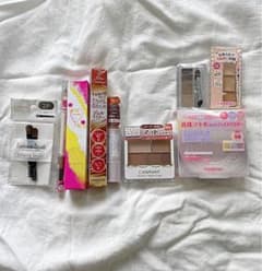 【新品未使用】メイクセット まとめ売りのサムネイル