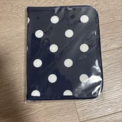 ベビーカレンダー 母子手帳ケース ドット柄のサムネイル