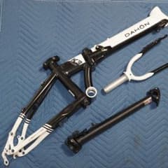 【中古】DAHON K3Plus前期型フレームセット・純正ハンドルポスト外折れ 中古】DAHON K3Plus前期型フレームセット・純正ハンドルポスト外折れ