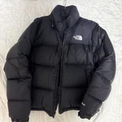 THE NORTH FACE ブラックダウンジャケット　700のサムネイル