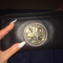 トリーバーチ 長財布のサムネイル