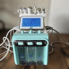 24年製　ハイドラフェイシャル マシン 6in1 水素酸素美顔器のサムネイル