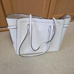 kate spade new york ホワイト　レザー トートバッグのサムネイル