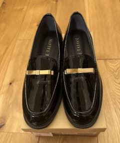 Le Talon メタルリボン　エナメルローファー　黒のサムネイル