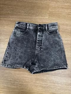 GU ブラックデニム ハイウエストショートパンツ Sのサムネイル