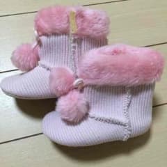 ☆新品未使用☆ベビーブーツ12.5cm☆ピンクファーボンボン付き☆のサムネイル