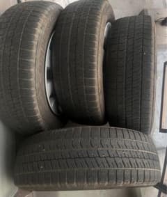 スタッドレスセット 日産 セレナ(C27)純正 スチール 195/65R15のサムネイル