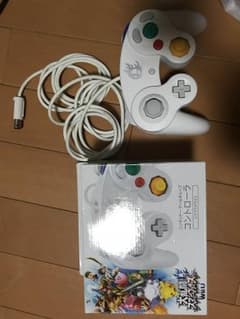 スマブラ ゲームキューブコントローラーのサムネイル