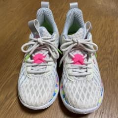 アンダーアーマー  カリー10 23.5センチのサムネイル