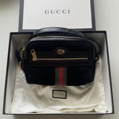 匿名配送】GUCCI ショルダーバッグ ブラック【正規品】 - メルカリ