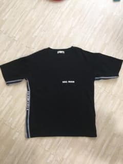 ○値下げしました　リルーム　Tシャツのサムネイル
