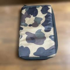値下げ中A BATHING APE カモフラ柄 マルチケースのサムネイル