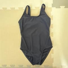 スクール水着 ネイビー 紺色 ワンピース型　記名無しのサムネイル