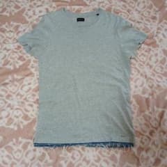 ✨DIESEL　グレーTシャツ✨のサムネイル