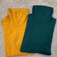 UNIQLO  スーピマコットンタートルシャツ２枚組のサムネイル