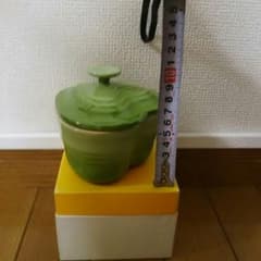 (未使用)ル・クルーゼの陶器ハート型オーブンウェアのサムネイル