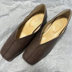 スクエアトゥセンターシーム甲深バブーシュ / ロペピクニックのサムネイル