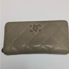 CHANEL長財布のサムネイル