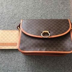 CELINE 二つ折財布 ショルダーバックのサムネイル