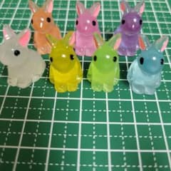 うさぎ デコパーツ 7個 カラフルのサムネイル