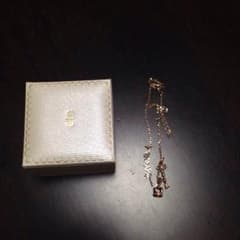 eteのk10のダイヤのネックレスです。クリーニング済みです。お値下げ中です。のサムネイル