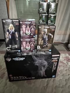 이치 반 쿠지 HUNTER × HUNTER 졸딕 집 피규어 세트