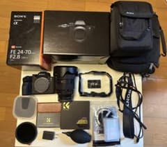 総額60万円相当、SONYα7Ⅳ セット。FE2.8 24-70mmGMⅡ - メルカリ