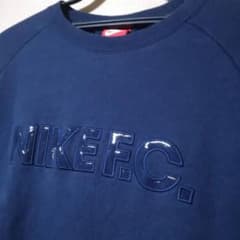 専用！！タイムセール！NIKE F.C. トレーナーのサムネイル