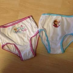 新品未使用アナと雪の女王 パンツのサムネイル