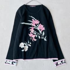 現行✨LEONARD カシミヤ 長袖ニット 花柄 トリム ビジュー XL相当 現行✨LEONARD カシミヤ 長袖ニット 花柄 トリム ビジュー XL相当