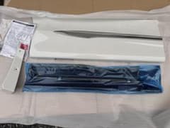 エスクァイアモデリスタ右側サイドのサムネイル