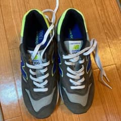 ニューバランス　new balance classic 1300のサムネイル