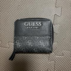 GUESS 二つ折り財布 ブラックのサムネイル