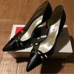 (どろはねさん専用)【未使用】GINZA Kanematsu パンプス ブラックのサムネイル