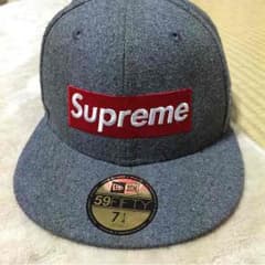 supreme キャップのサムネイル