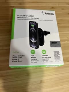 Belkin MagSafe対応 ワイヤレス車載充電器のサムネイル