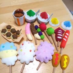 フェルト製 お祭り屋台の食べ物　大盛り♡のサムネイル