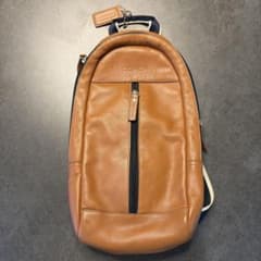 coach ボディバッグ【m.m様専用】のサムネイル