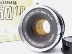 Canon FD 50mm f/1.8 単焦点レンズ 箱付き 管理 I 14 Canon FD 50mm f/1.8 単焦点レンズ 箱付き 管理 I 14 - メルカリ
