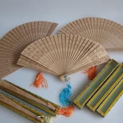 透かし彫り 木製扇子 3本セット タッセル付き - メルカリ
