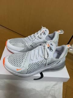 NIKEエアマックス270  〜k様専用〜のサムネイル