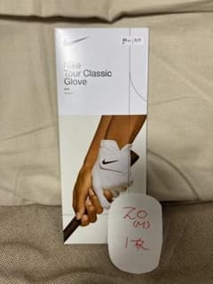 新品ナイキウィメンズ ツアークラシックグローブ サイズM(20)左10枚 新品ナイキウィメンズ ツアークラシックグローブ サイズM(20)左1枚